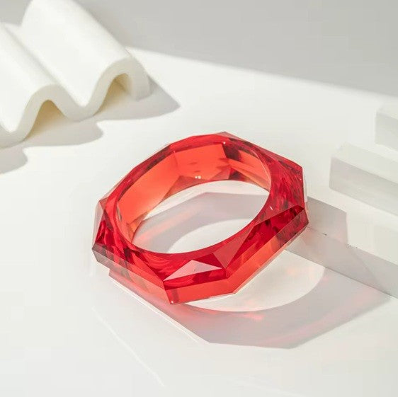 Aria Sculptural Resin Bangle