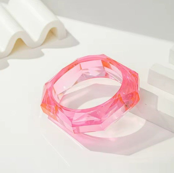 Aria Sculptural Resin Bangle