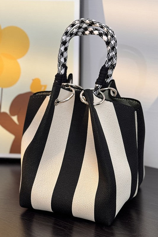 Nüra Handbag