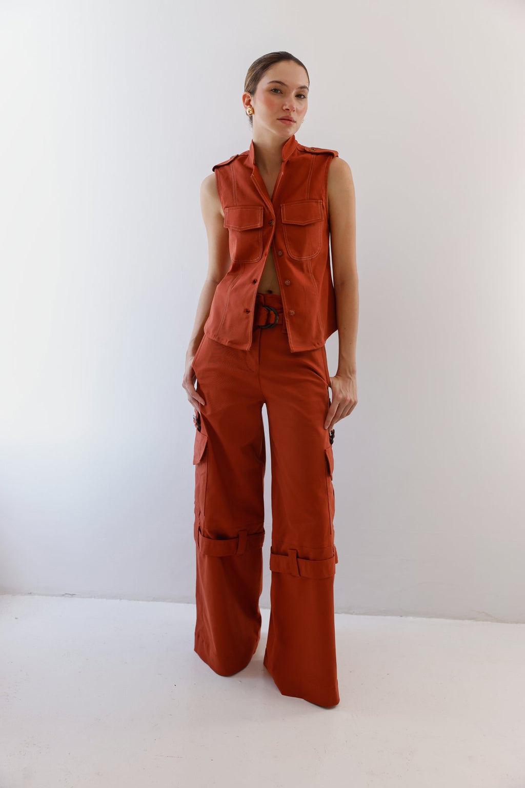 Conjunto de blusa y pantalón Amanda Brick