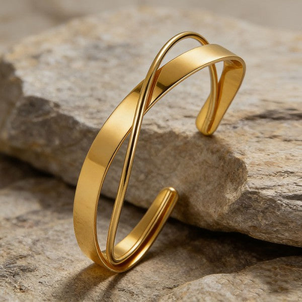 The Crossover Gold Cuff