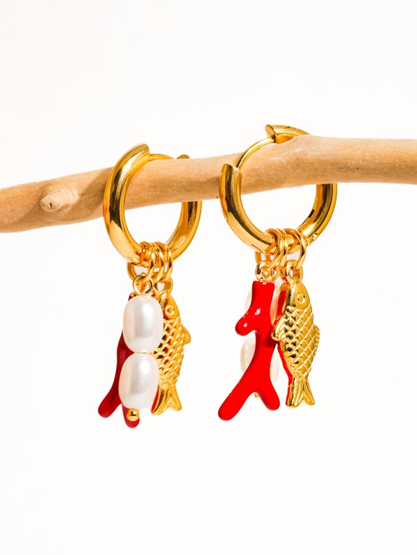 The Fish Pearl Earrings