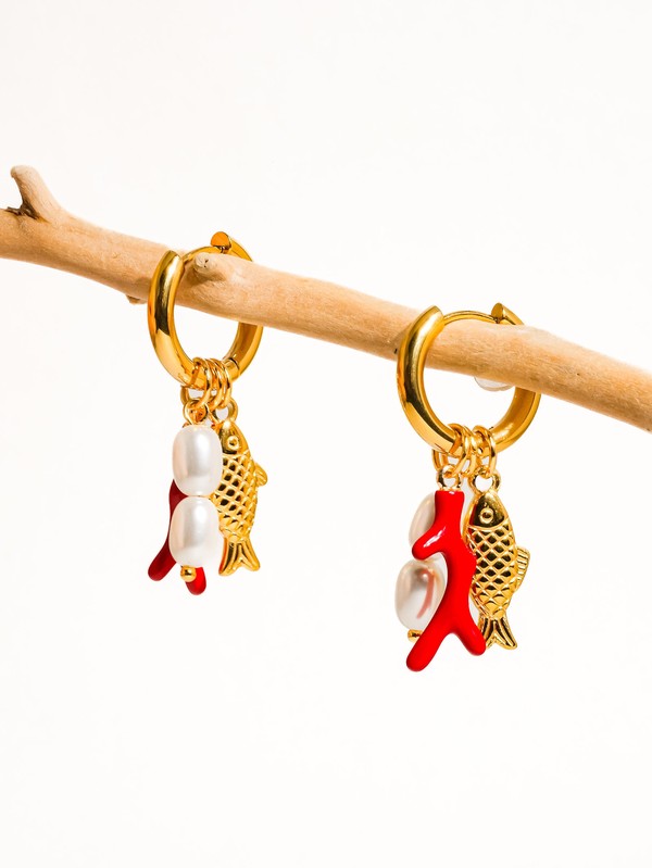 The Fish Pearl Earrings
