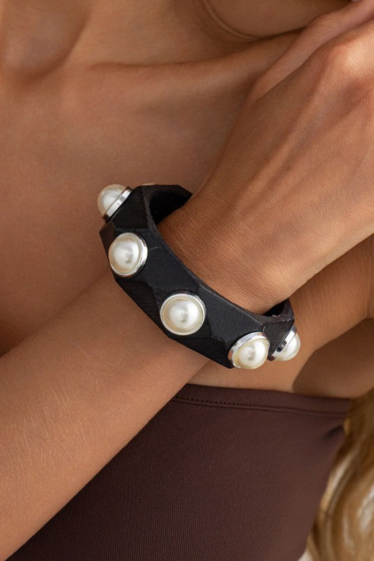 The Terra Wood Bangle
