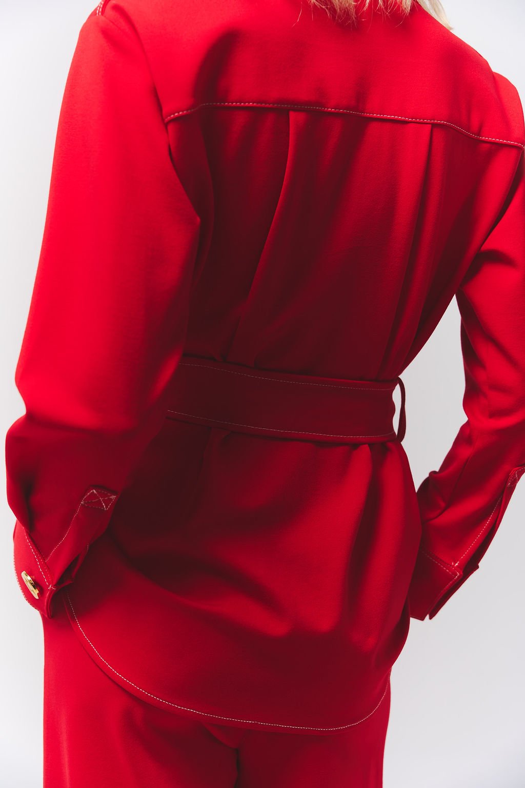 Conjunto de chaqueta y pantalón rojo cereza Origen